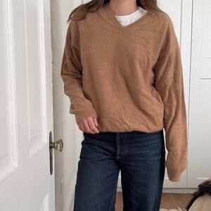 Vintage Camel Club Room V-Neck Cashmere Sweater